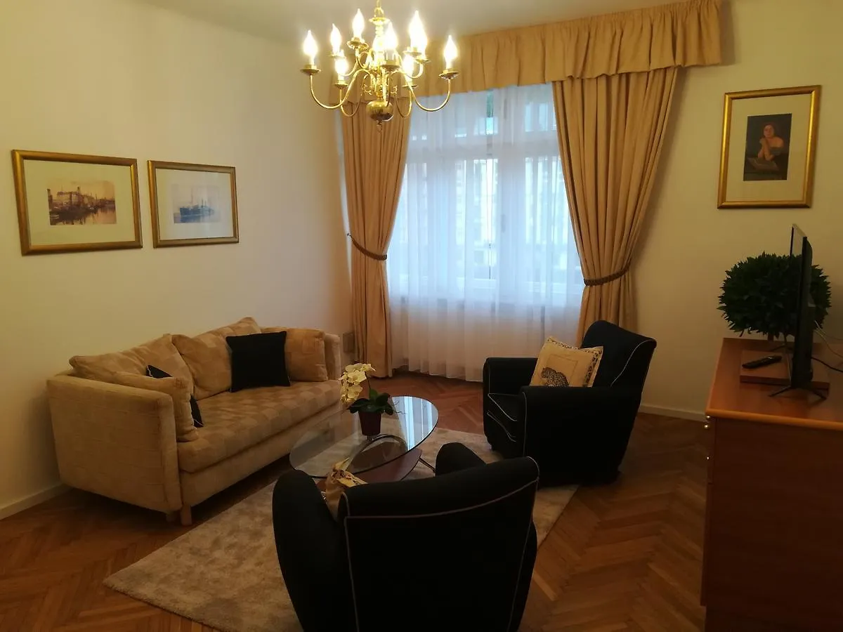 Halada House Apartments