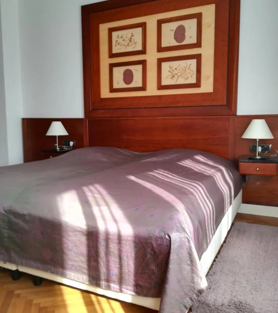 Halada House Apartments