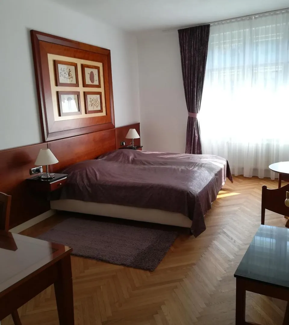 Halada House Apartments 0*, Karlovy Vary Czech Republic