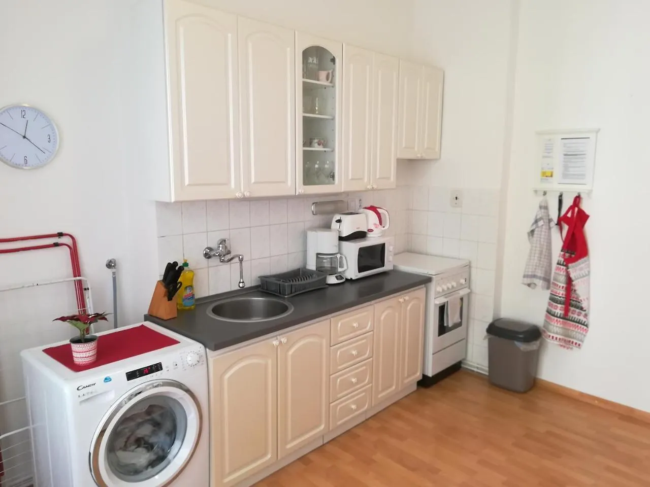 Halada House Apartments