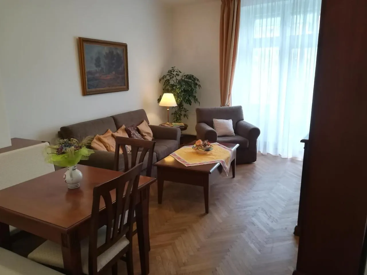 Halada House Apartments