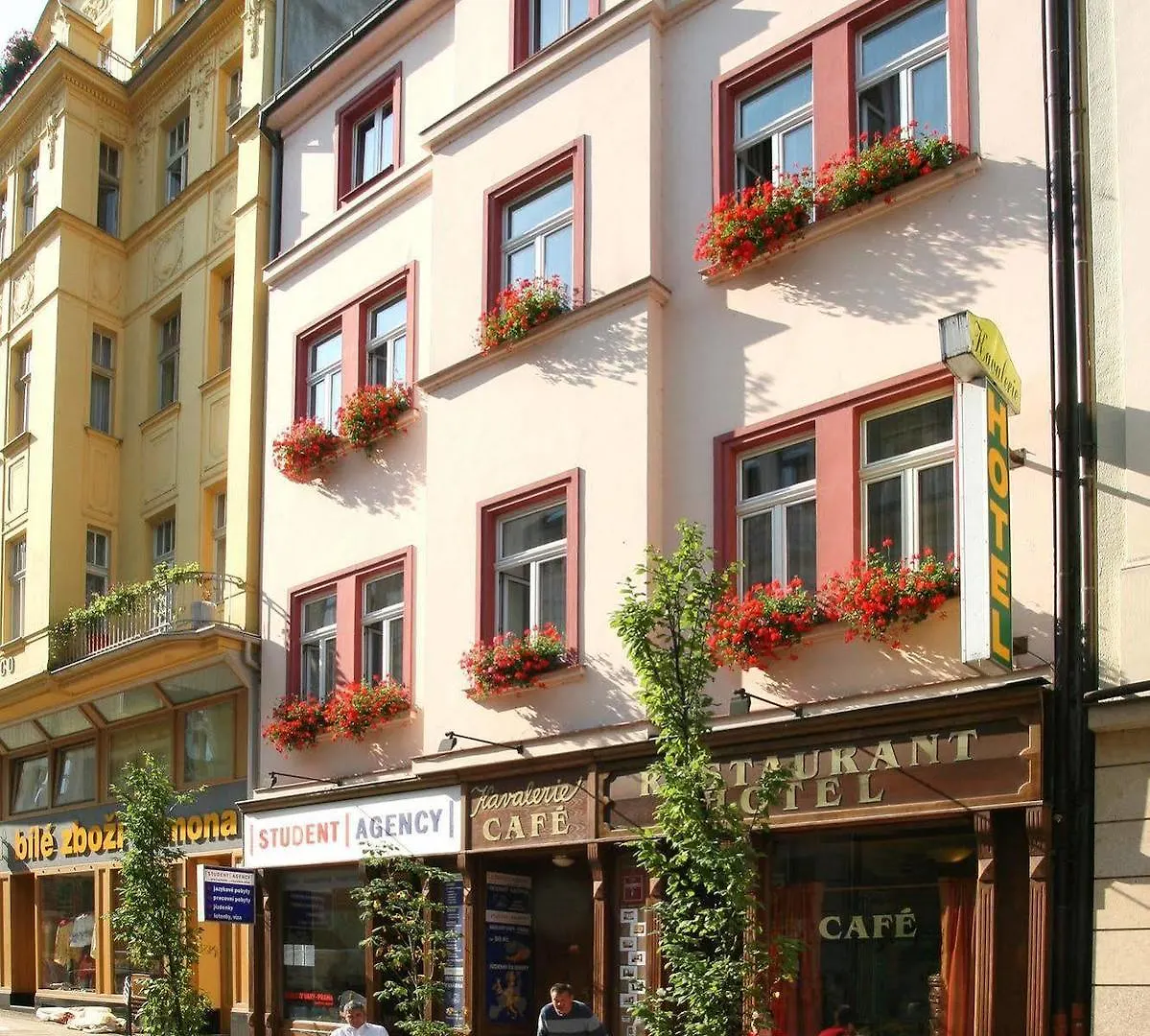 Hotel Kavalir Karlovy Vary 3*,
