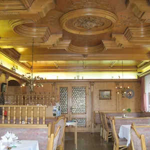 https://hotel-zur-schonen-aussicht.com-bavaria.com