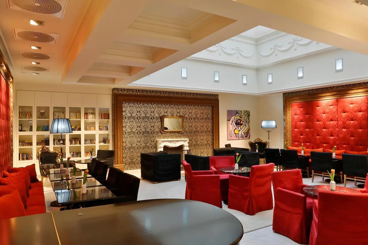 Hotel Kolonada Karlovy Vary
