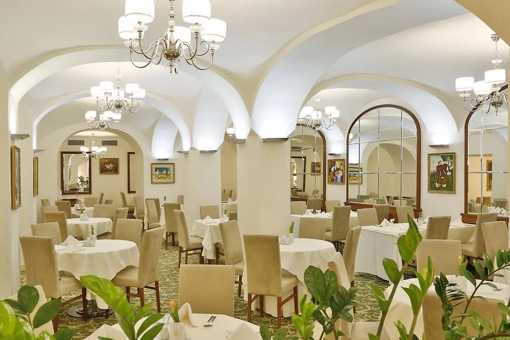 Hotel Kolonada Karlovy Vary Czech Republic