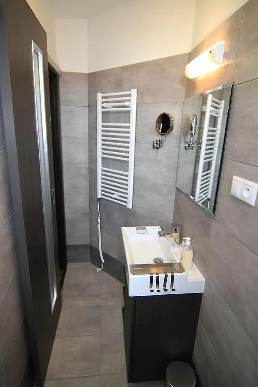 Kv Apartmany Sokolovska Karlovy Vary Czech Republic