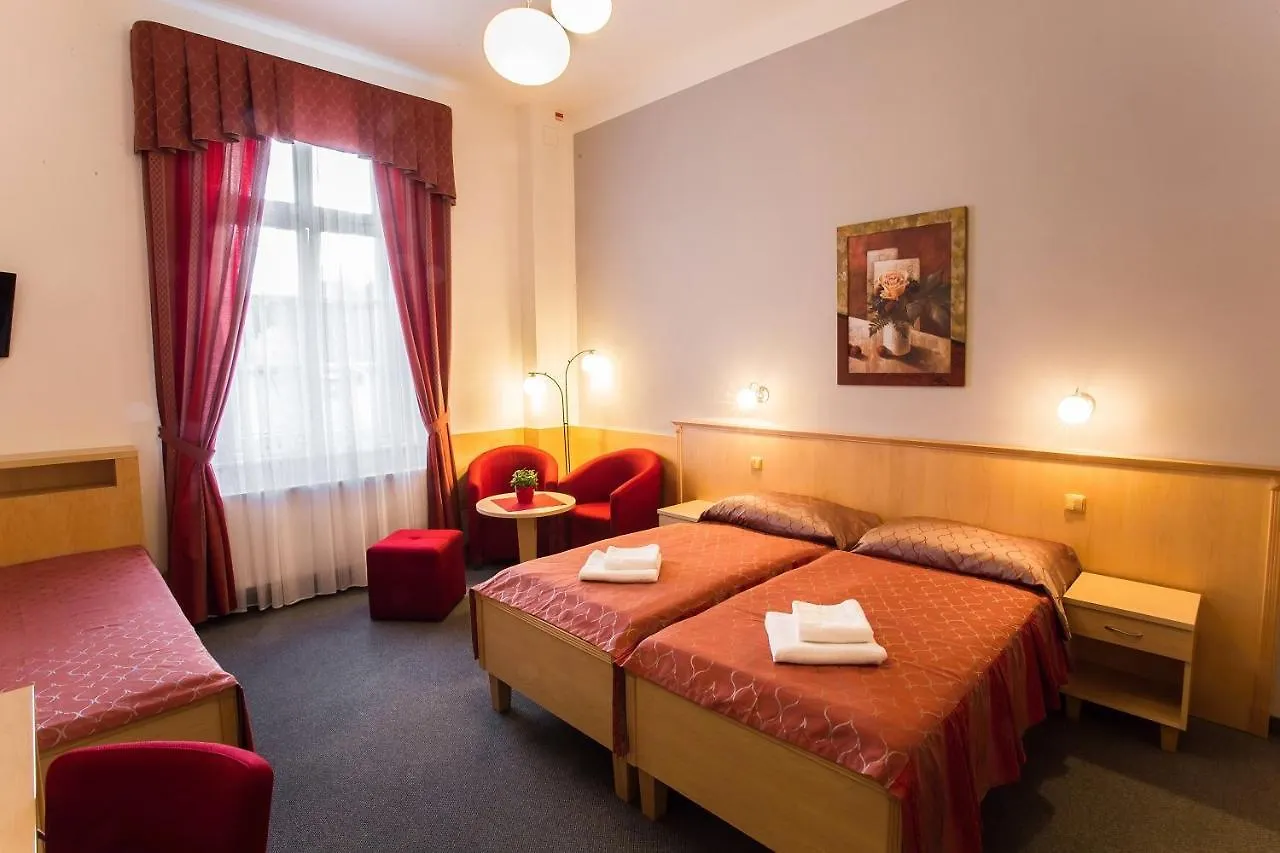 Lazensky Hotel Sadovy Pramen Karlsbad 3*,  Tschechische Republik