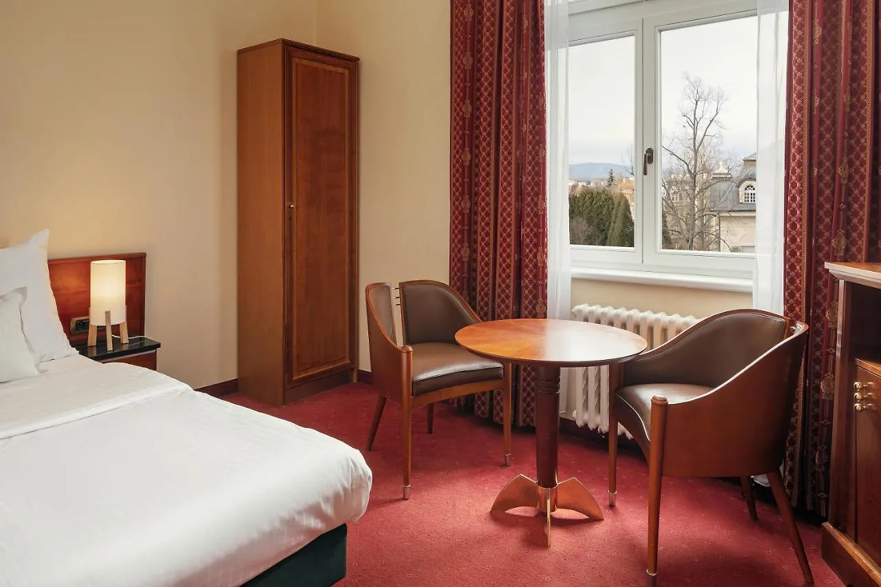 Spa Hotel Villa Smetana Karlovy Vary 4*,