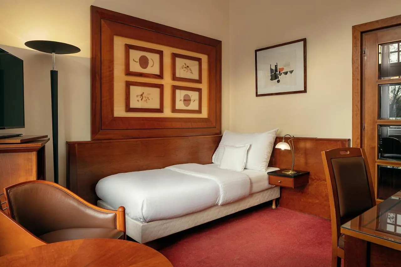 Spa Hotel Villa Smetana Karlovy Vary 4*,