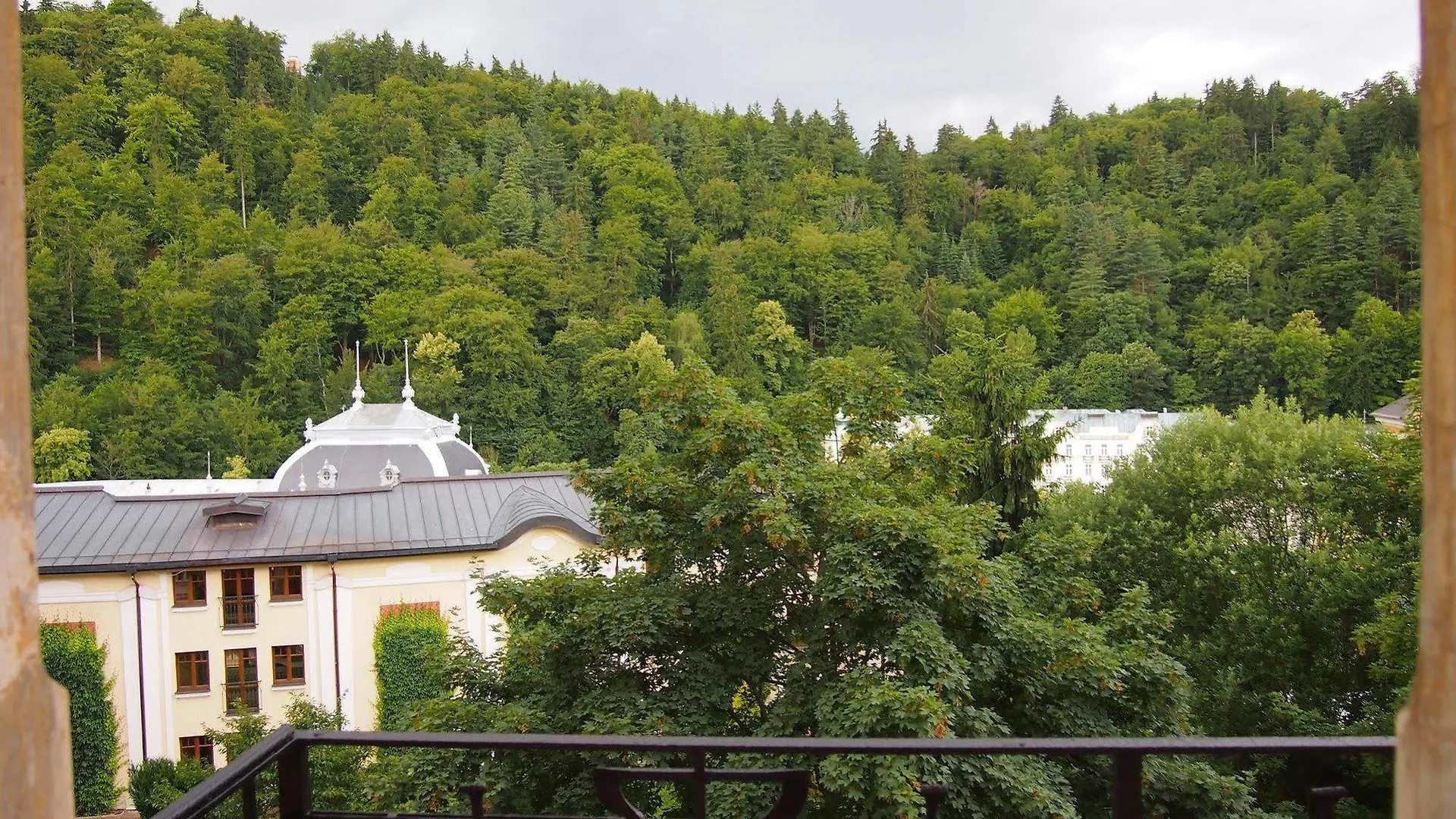Lyra Apartments Karlsbad