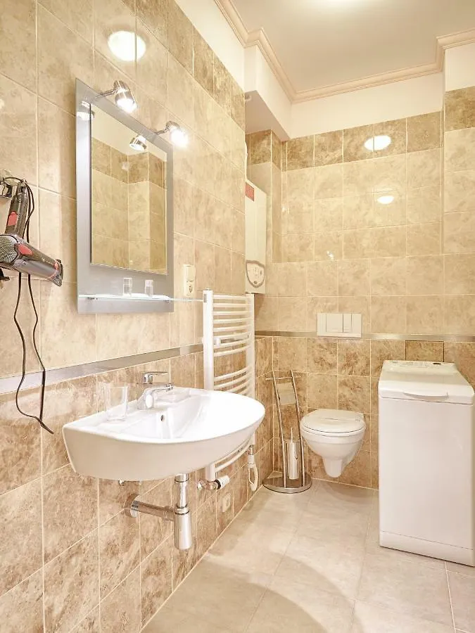 Lyra Apartments Karlsbad