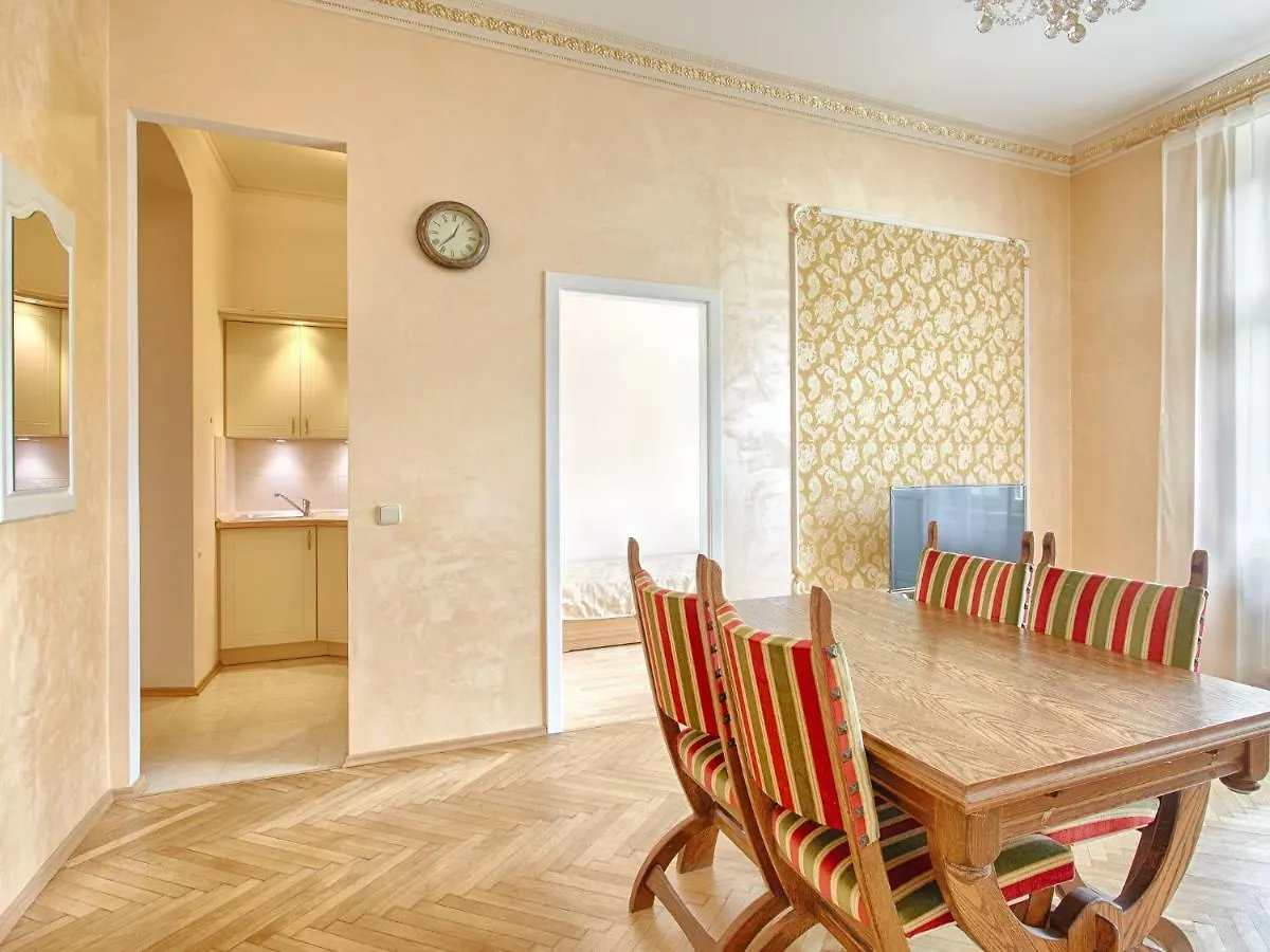 Lyra Apartments Karlsbad