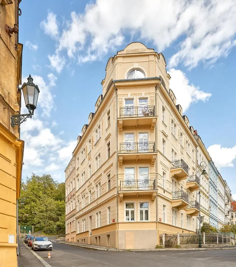 Lyra Apartments Karlsbad