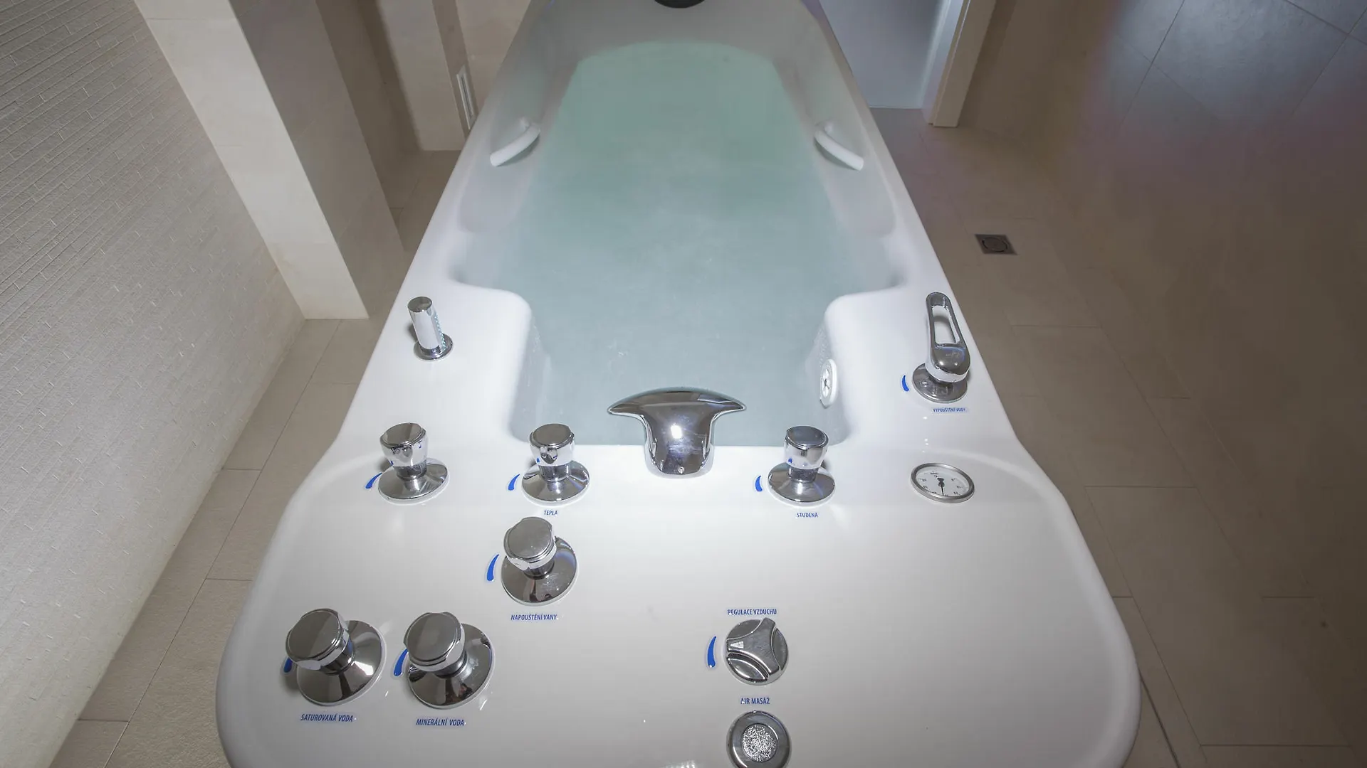 Luxury Spa Hotel Olympic Palace Karlsbad 5*,