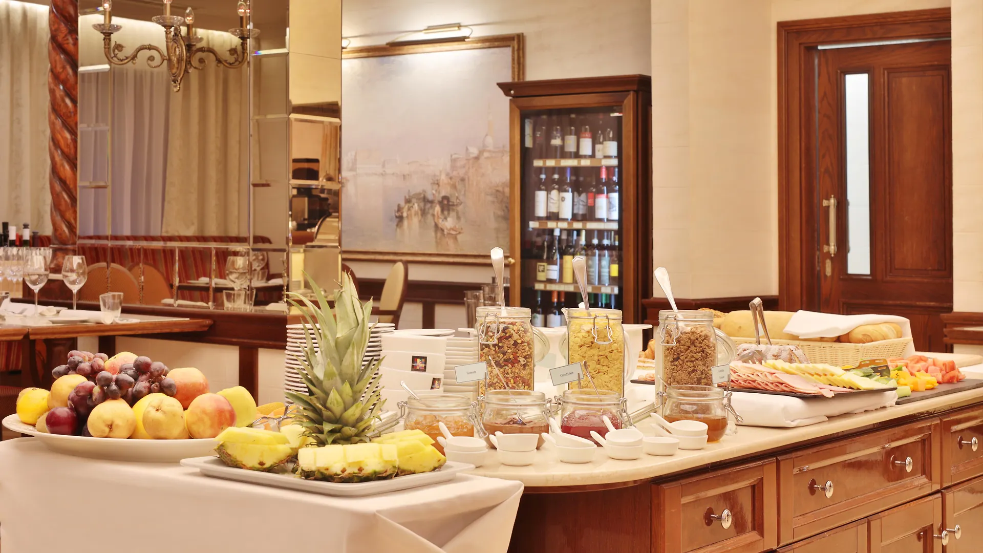 Retro Riverside Wellness Resort Karlovy Vary 5*,