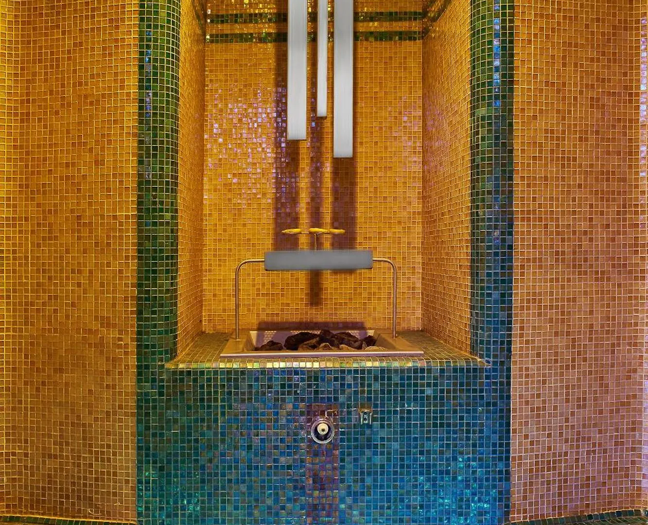 Hotel Retro Riverside Wellness Resort Karlsbad