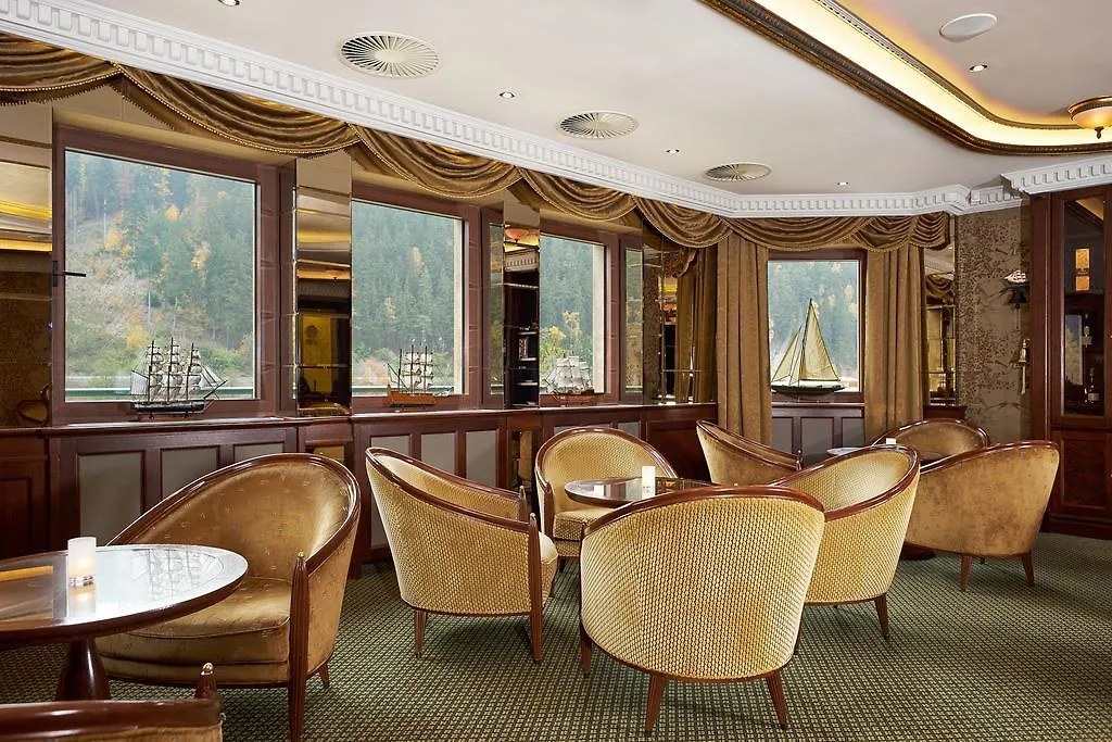 Retro Riverside Wellness Resort Karlovy Vary Hotel