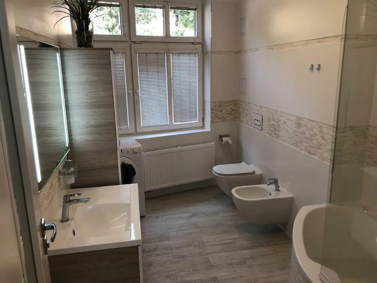 Luxusni Apartman Primo V Centru U Hotelu Thermal Карловы Вары Апартаменты