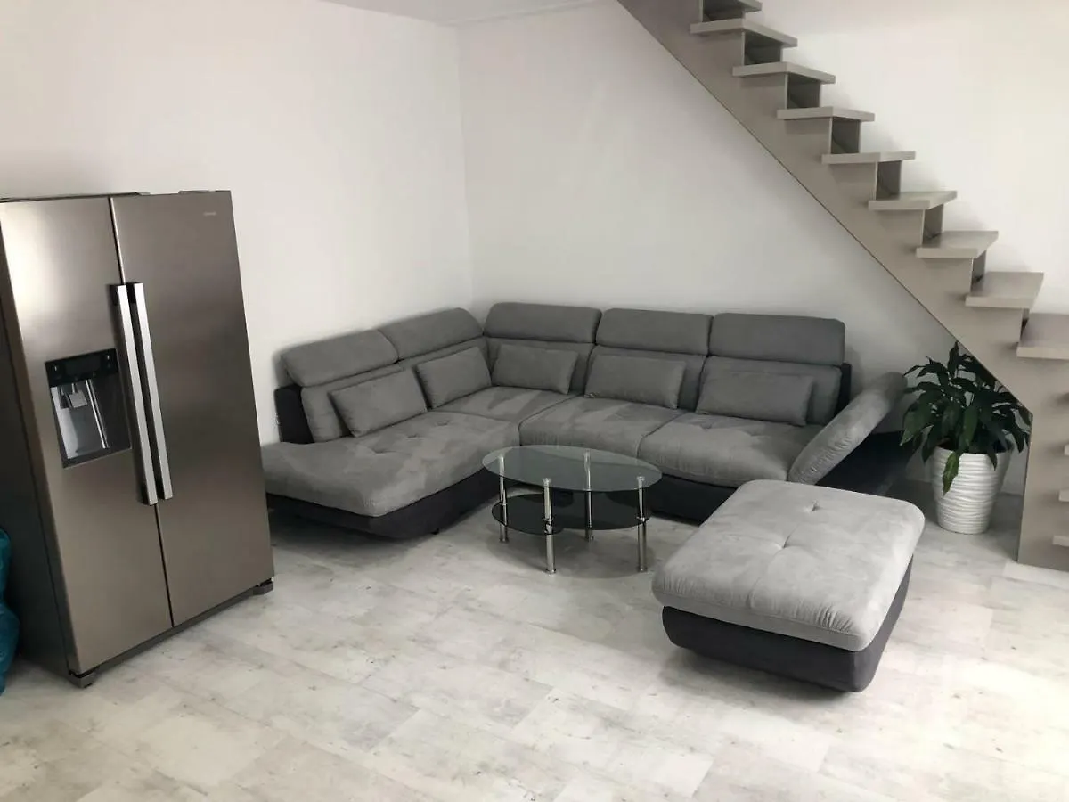 Апартаменты Luxusni Apartman Primo V Centru U Hotelu Thermal Карловы Вары