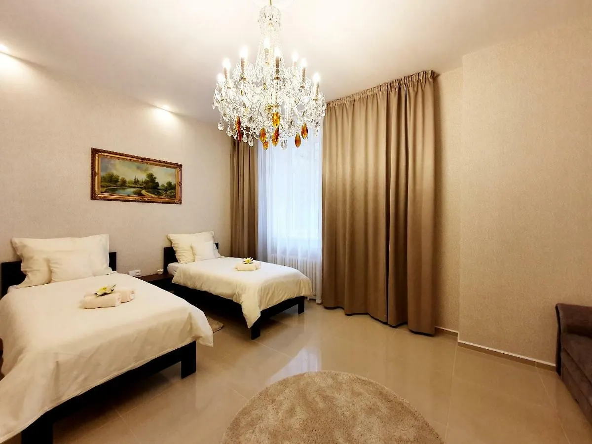 Madonna Apartments Karlsbad