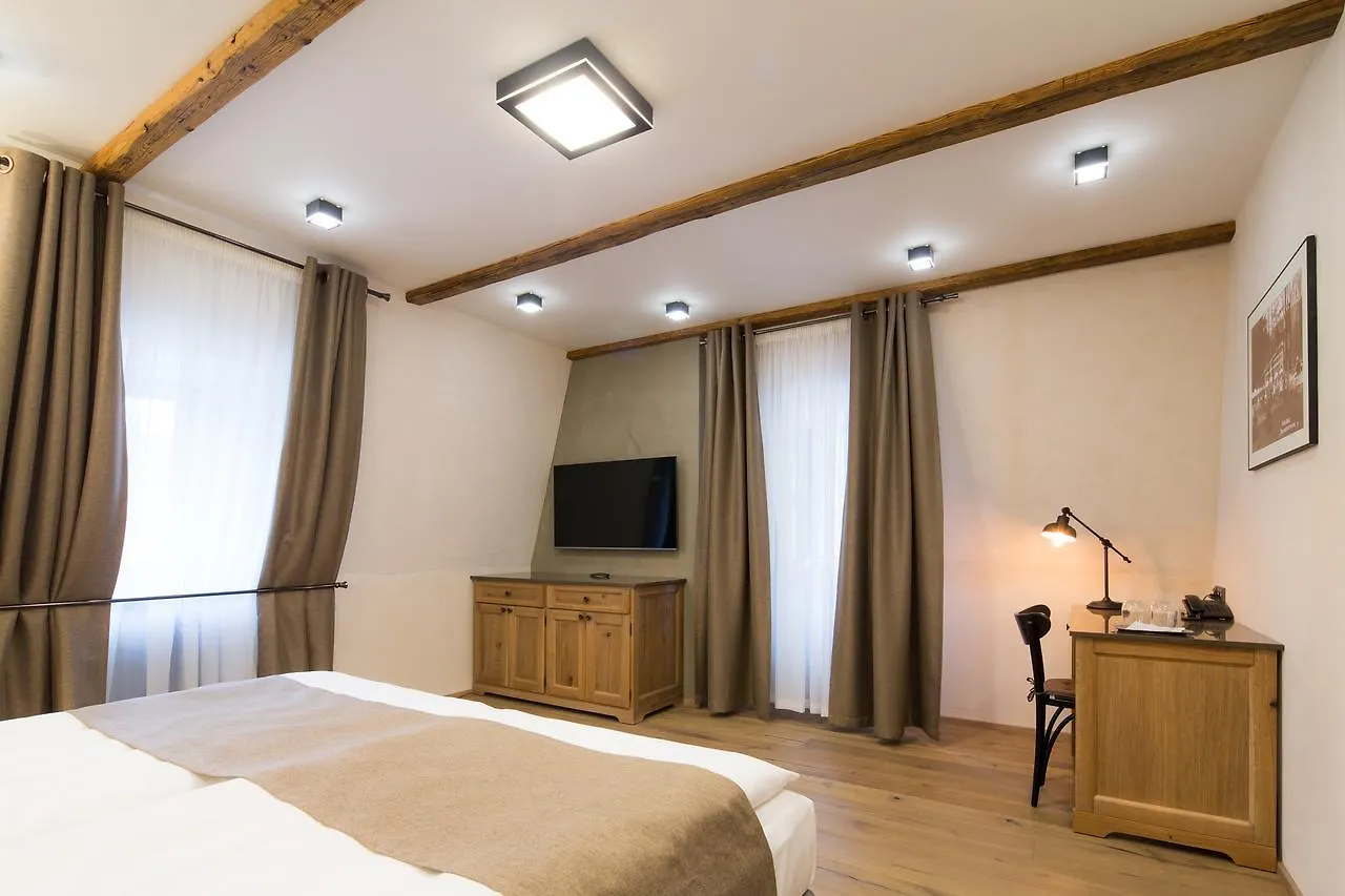 Hotel Male Versailles Карловы Вары