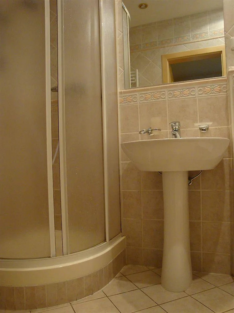 Hotel Maltezsky Kriz Karlovy Vary 3*,  Czech Republic