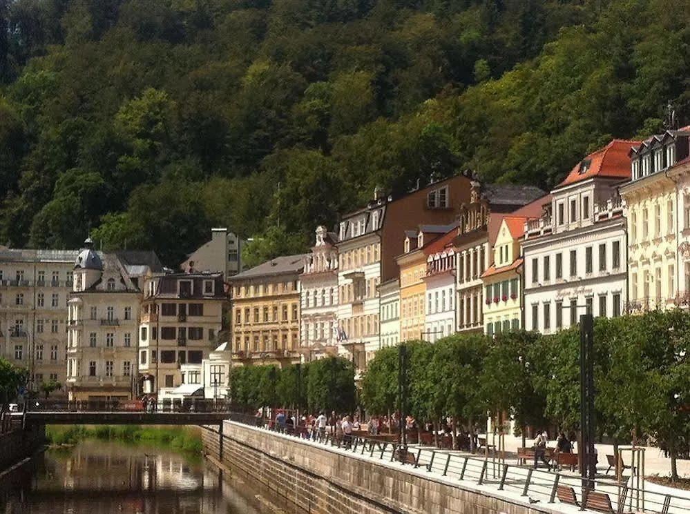 Hotel Maltezsky Kriz Karlovy Vary 3*,