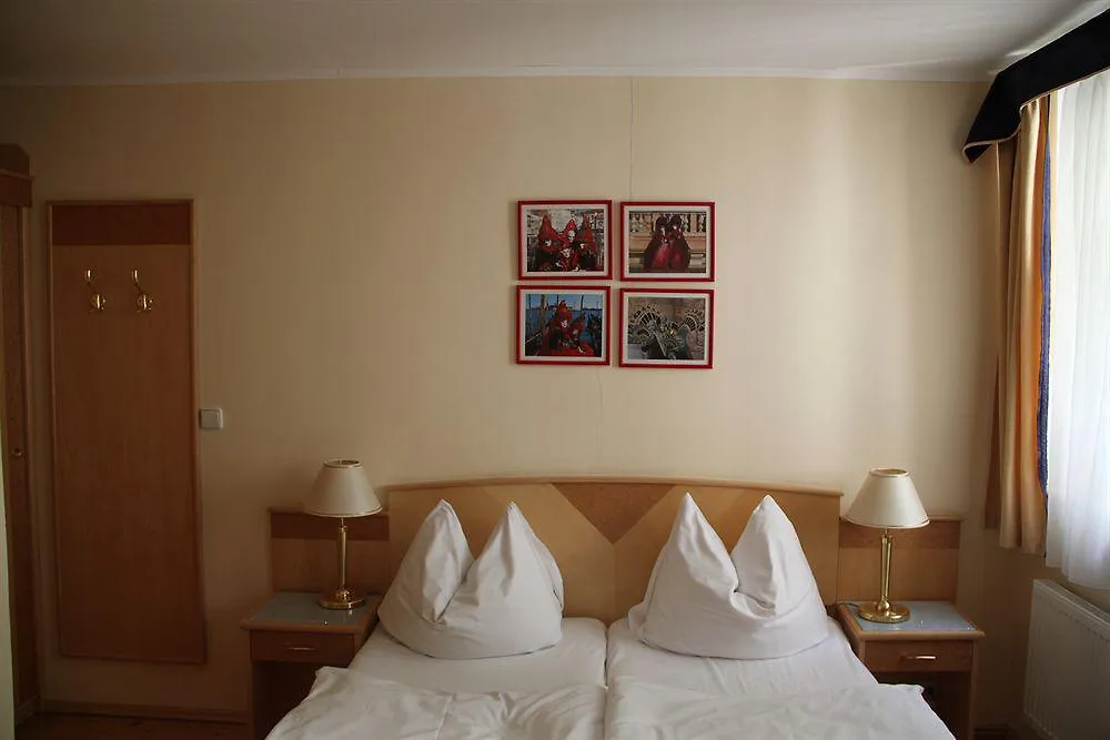 Hotel Maltezský Kříž Karlovy Vary 3*,  República Checa