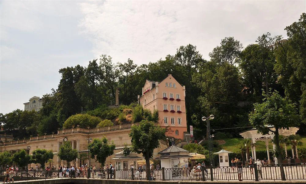 ***  Hotel Maltezský Kříž Karlovy Vary República Checa