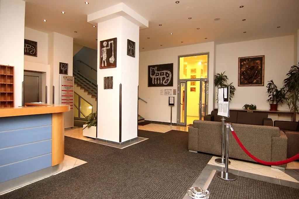 Hotel Marttel Karlovy Vary 3*,