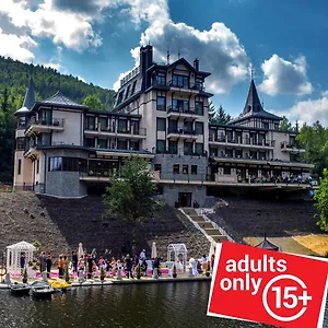 5* Отель Retro Riverside Wellness