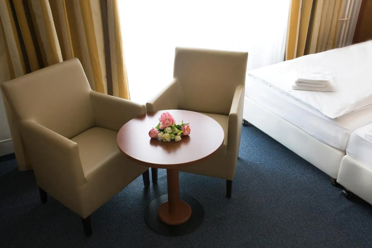 ***  Hotel Marttel Карловы Вары Чехия