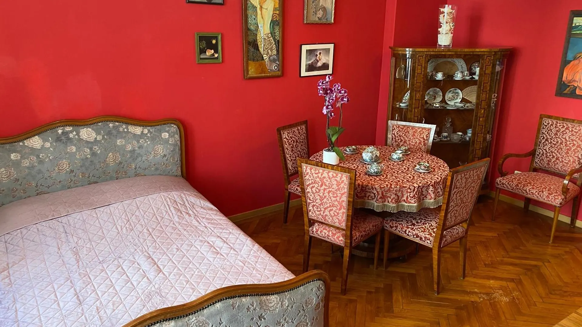 Retro Big Apartment With Two Balconies And Lift Karlsbad Tschechische Republik