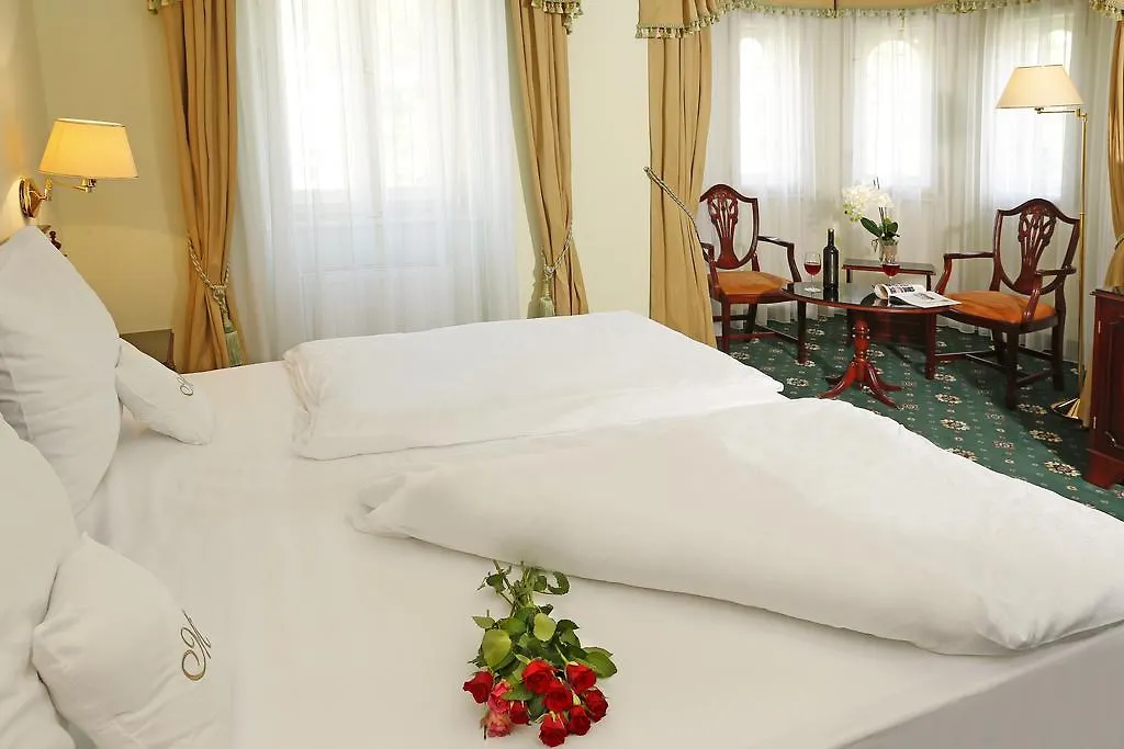 Hotel Mignon Karlsbad 4*,