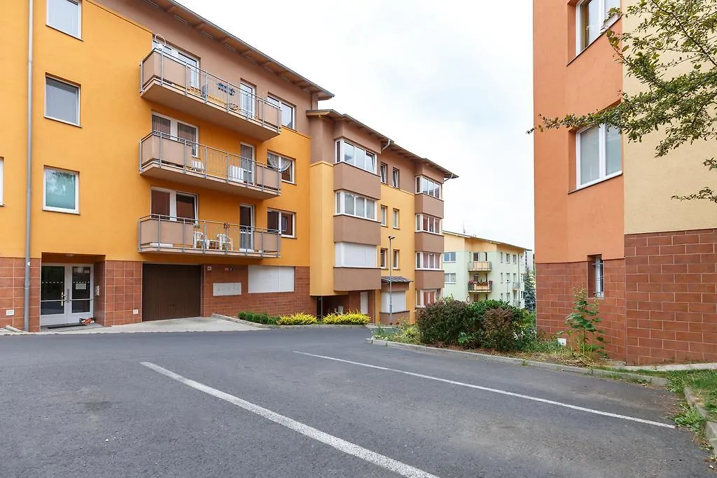 Modern Apartment With 2 Bedrooms Karlsbad