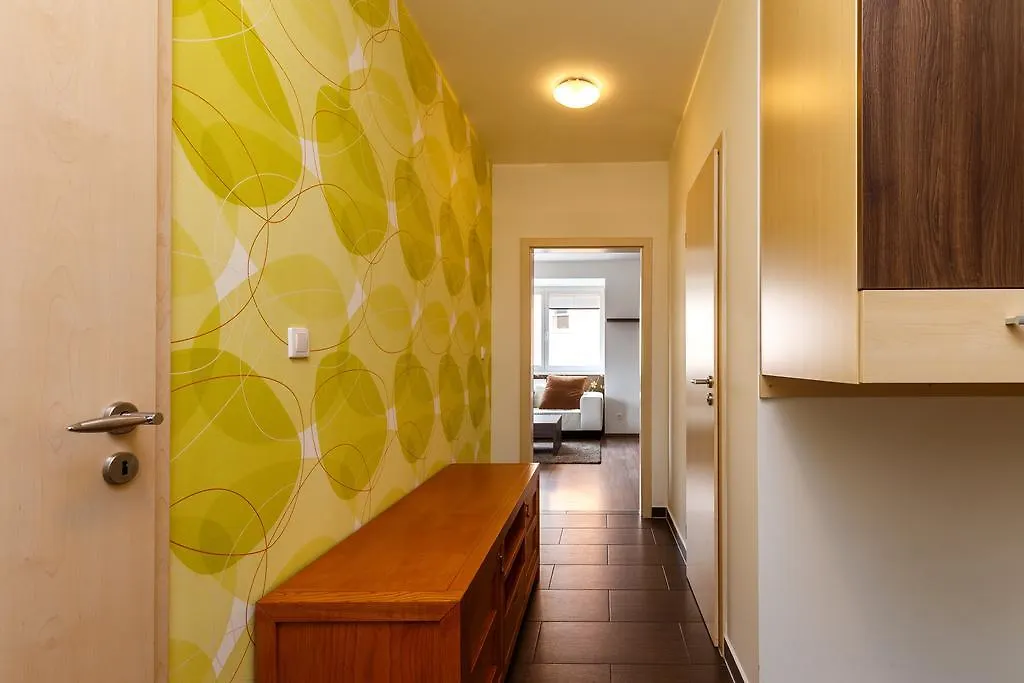 Modern Apartment With 2 Bedrooms Karlsbad