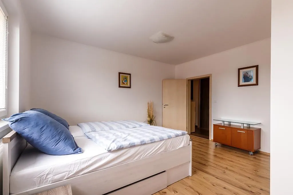 Modern Apartment With 2 Bedrooms Karlsbad Tschechische Republik