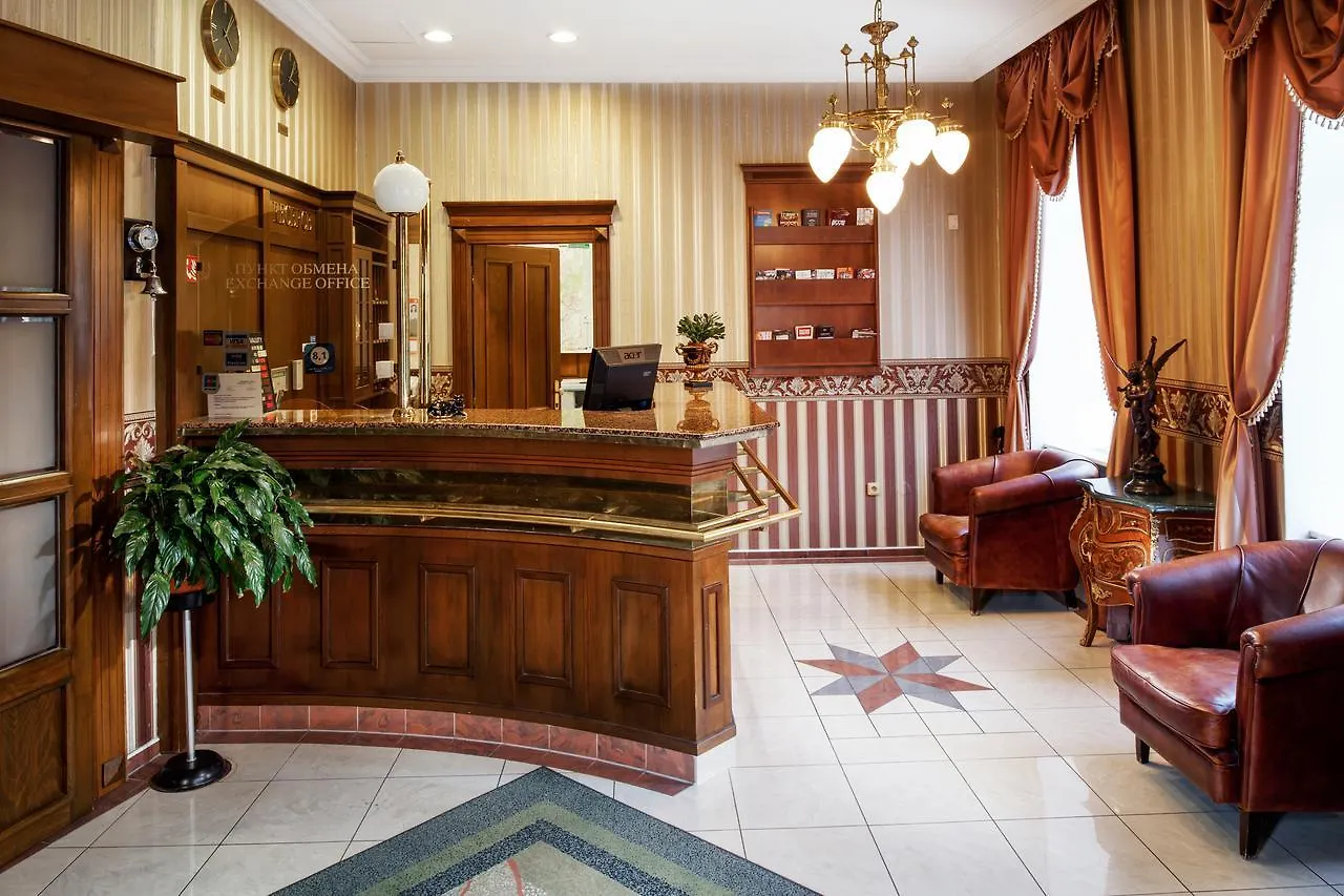 Lazensky Hotel Moskevsky Dvur Karlsbad 4*,