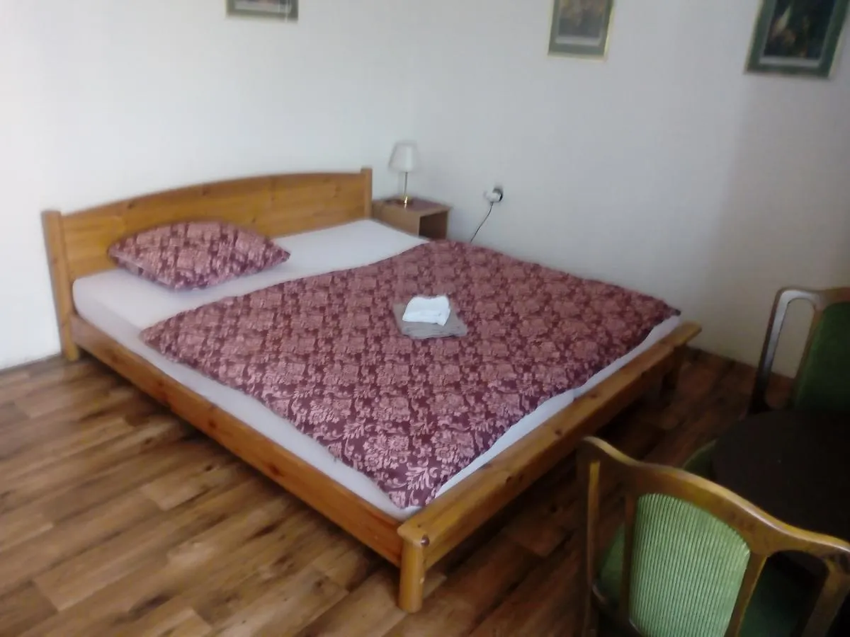 Guest house Nadrazni Stezka Hotel Karlovy Vary