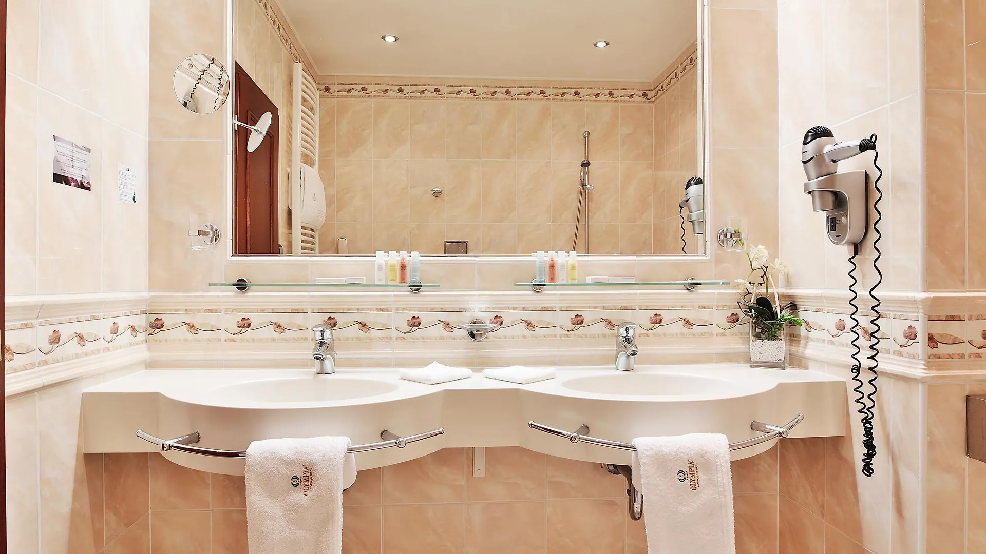 Olympia Wellness Hotel Карловы Вары 4*,