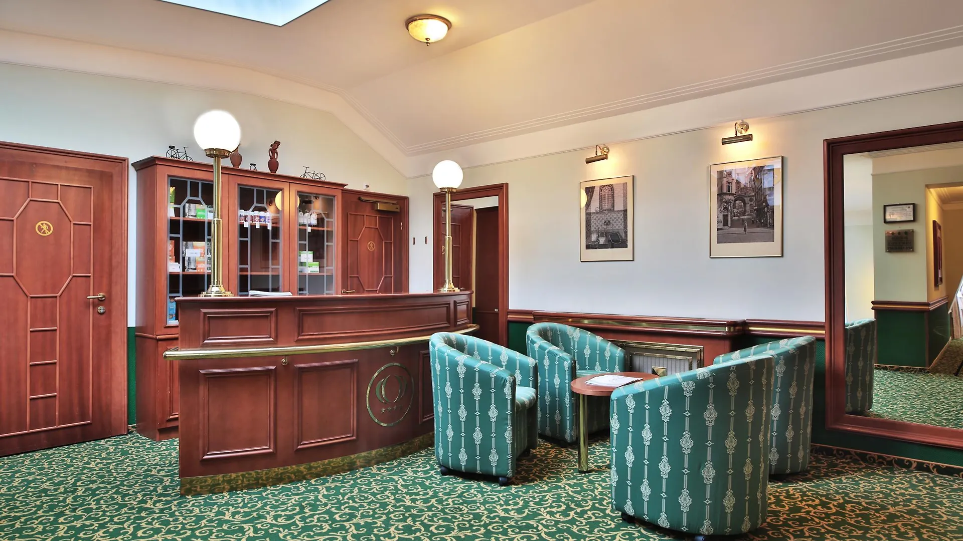 Olympia Wellness Hotel Karlsbad 4*,