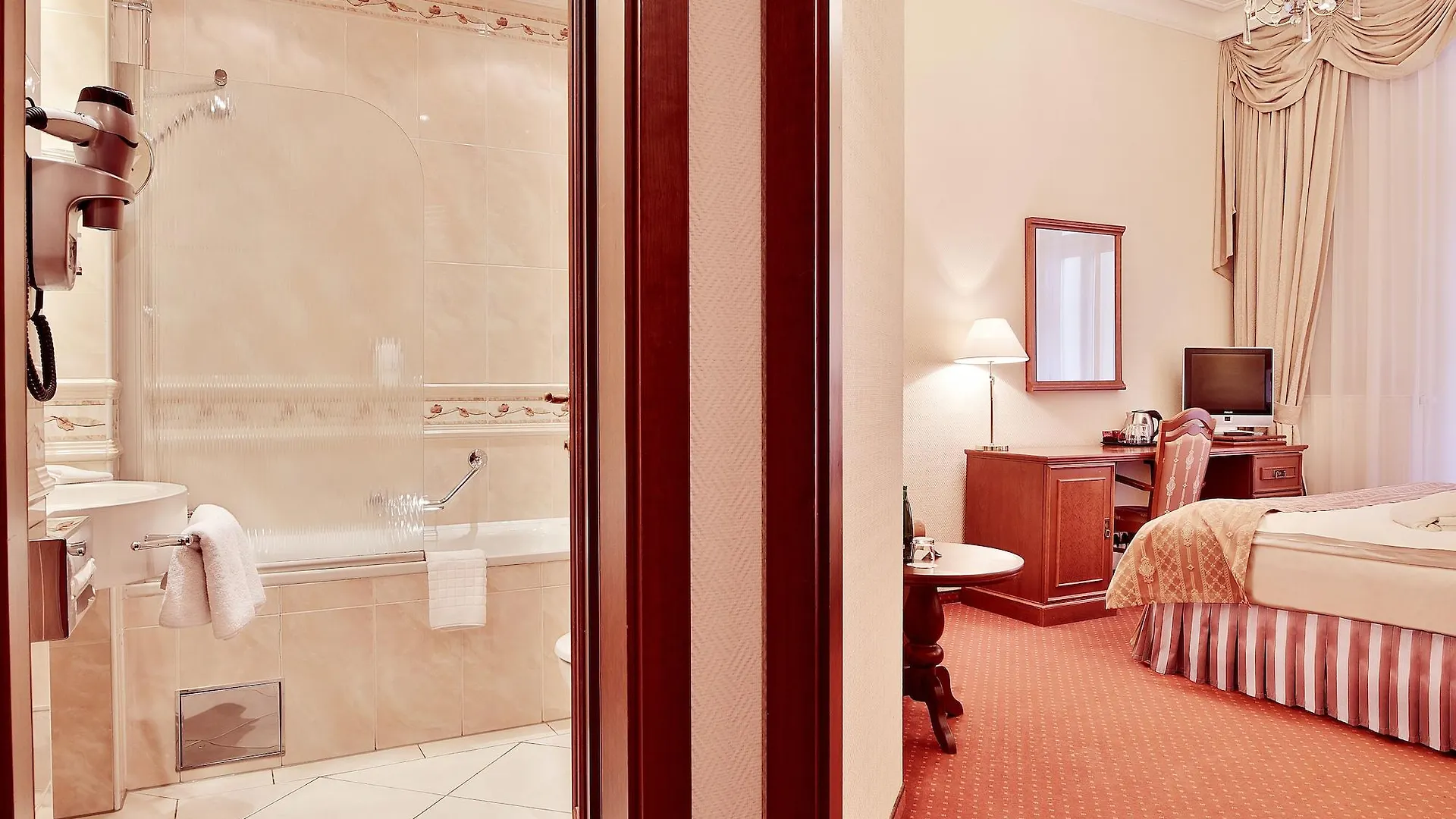 Hotel Olympia Spa&Wellness Karlowe Wary Czechy