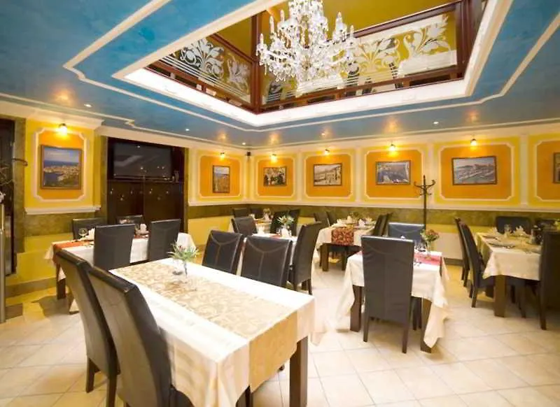 Hotel Palacky Карловы Вары