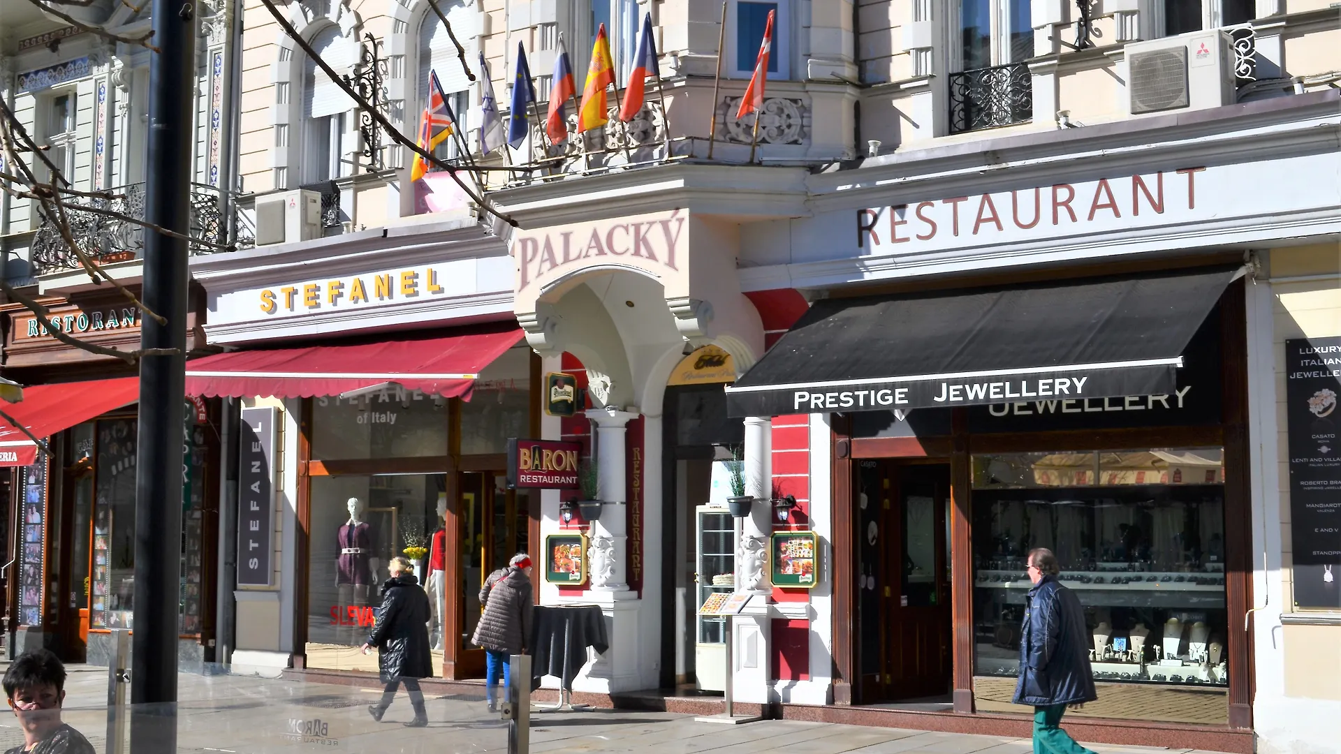 Hotel Palacky Карловы Вары Чехия