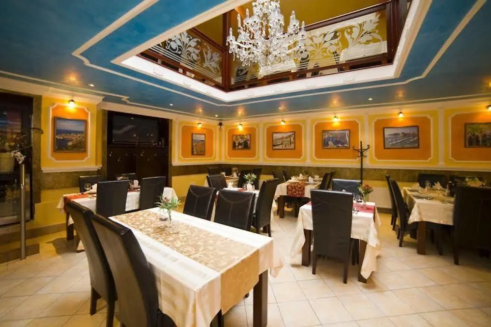 ****  Hotel Palacky Карловы Вары Чехия