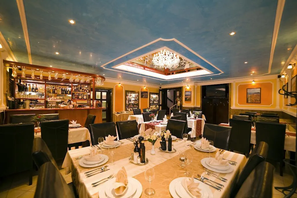 ****  Hotel Palacky Карловы Вары Чехия