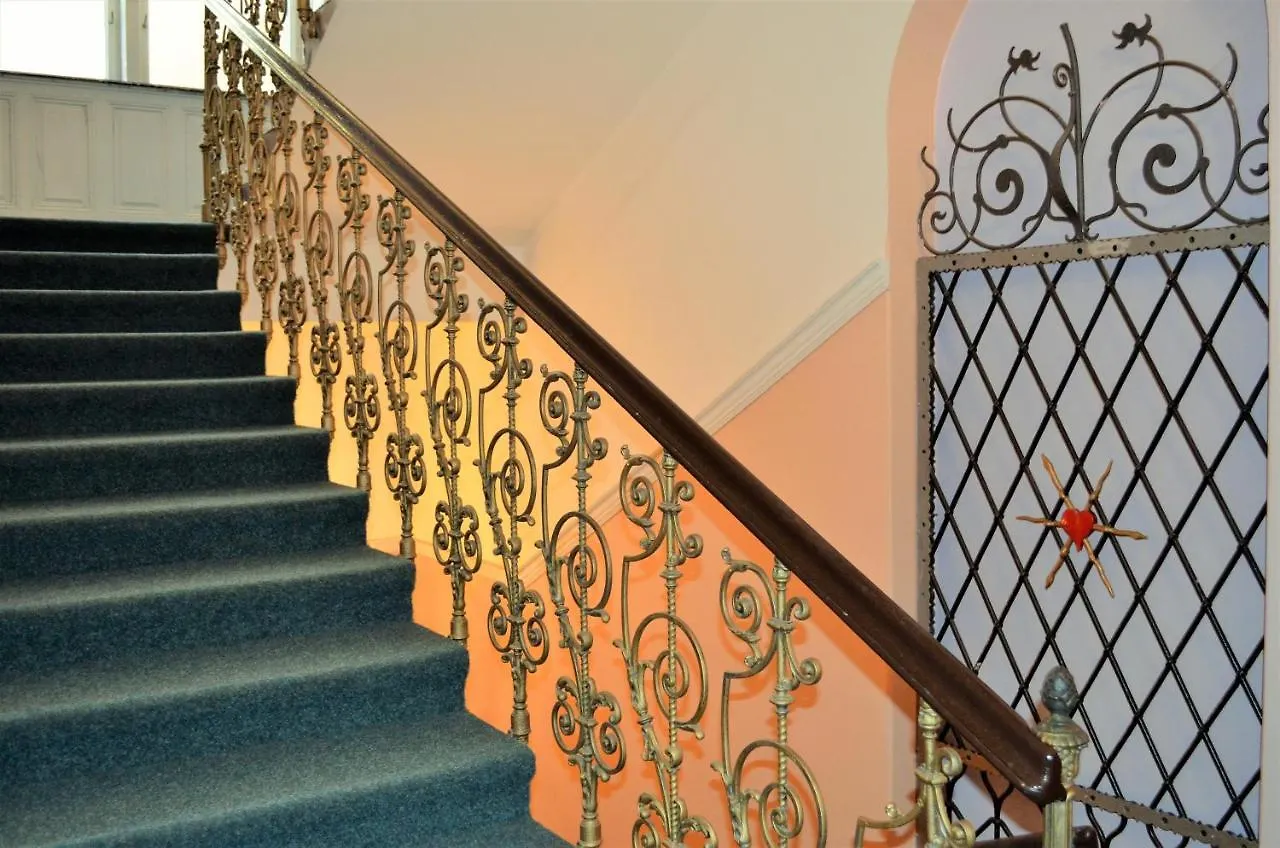 Hotel Palacky Карловы Вары