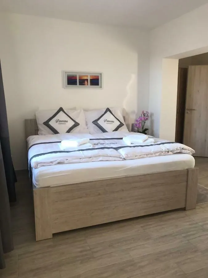 Panorama Apartments Karlsbad 0*,