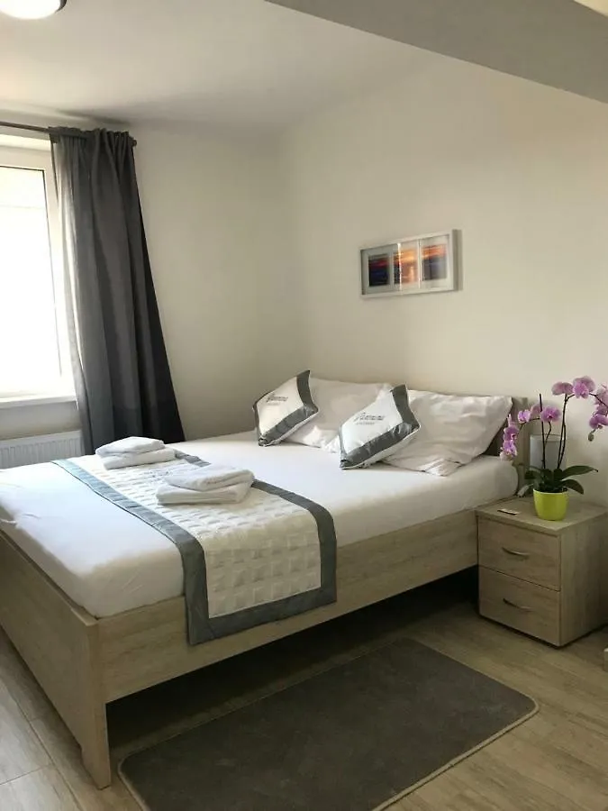 Aparthotel Panorama Apartments Karlsbad