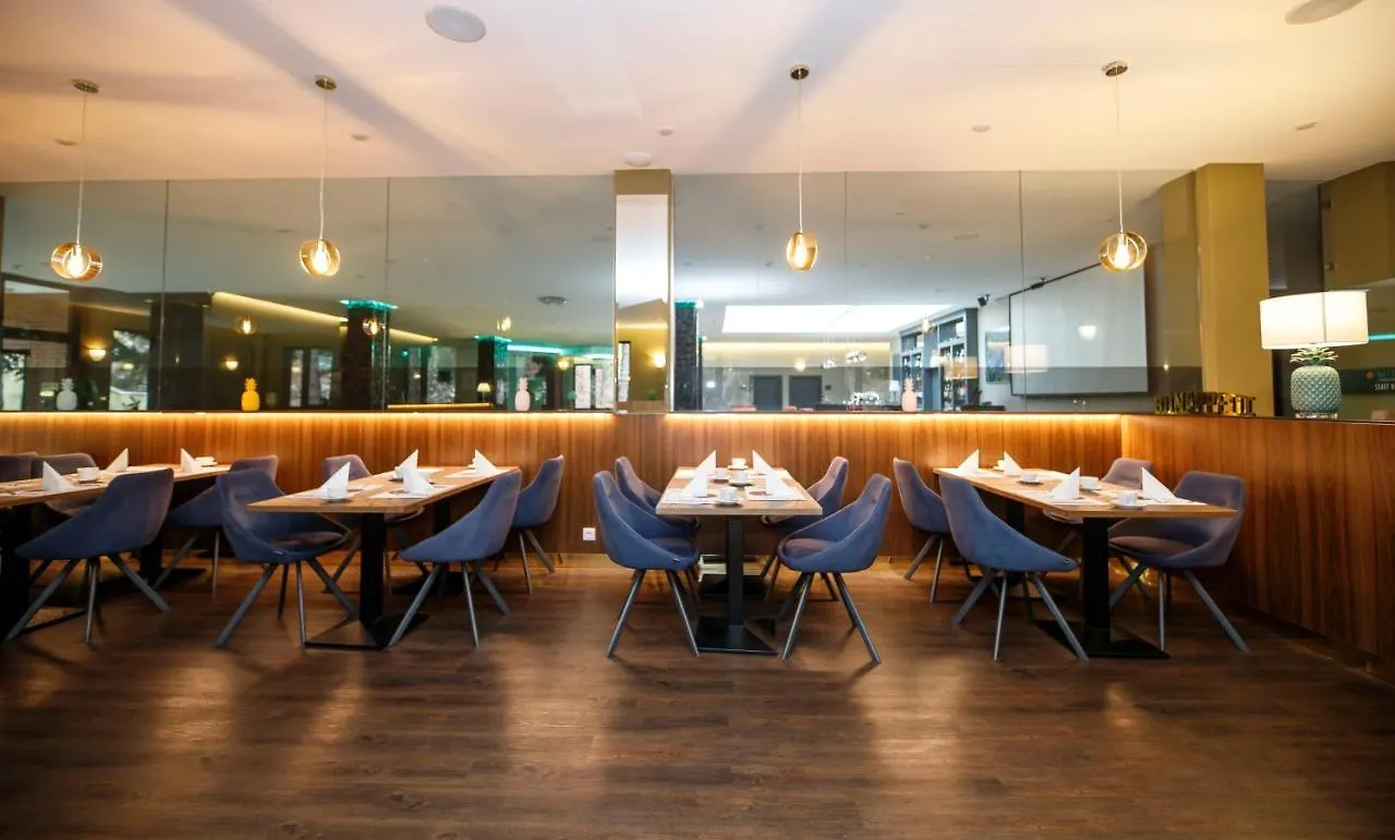Parkhotel Carlsbad Inn Karlowe Wary 4*, Dalovice